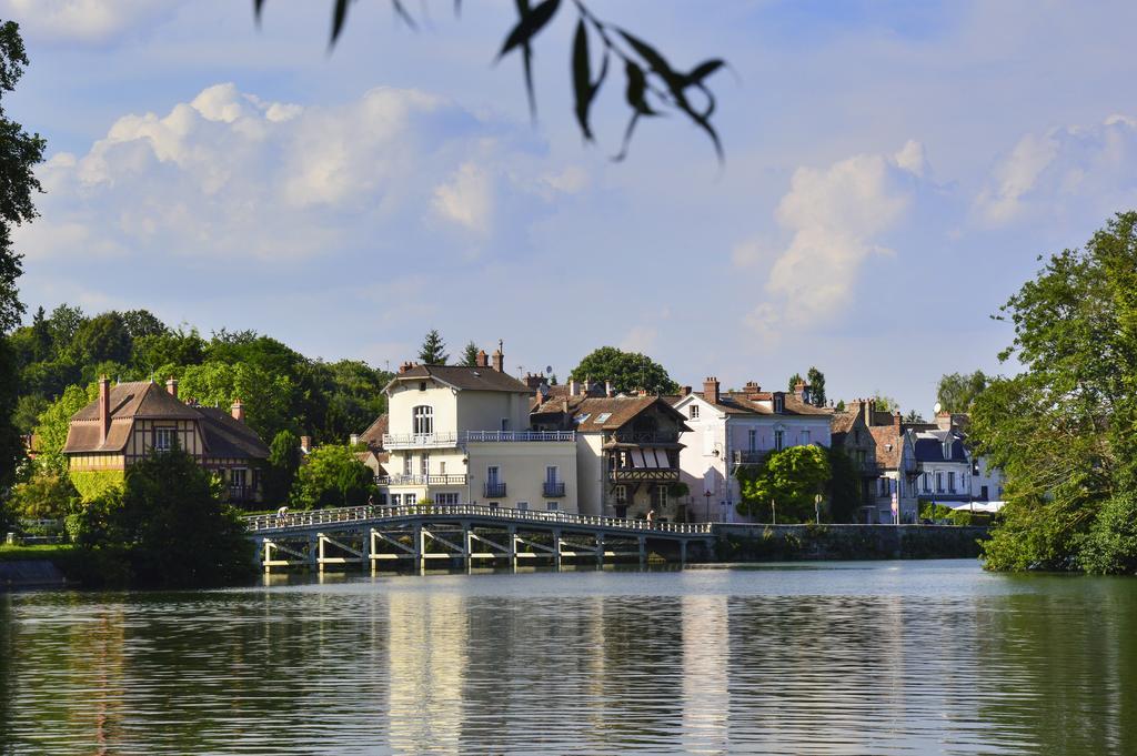 Ibis Budget Fontainebleau Avon Bagian luar foto